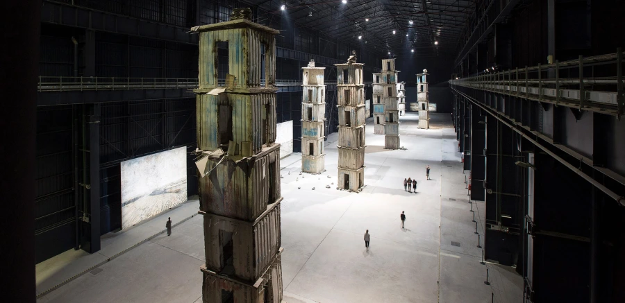 Pirelli Hangar Bicocca - I Sette Palazzi Celesti di  Anselm Kiefer. Foto da Pirellihangarbicocca