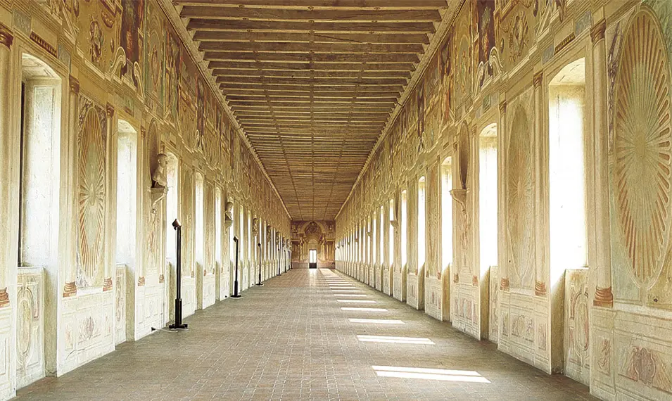 Sabbioneta - Galleria degli Antichi foto Ass. beni patrimonio mondiale