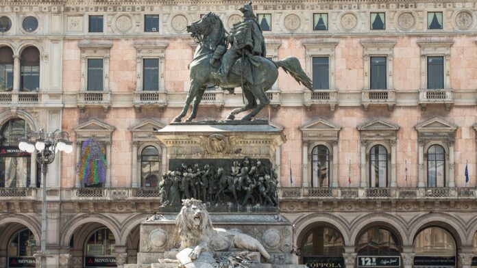 statua equestre di Vittorio Emanuele II