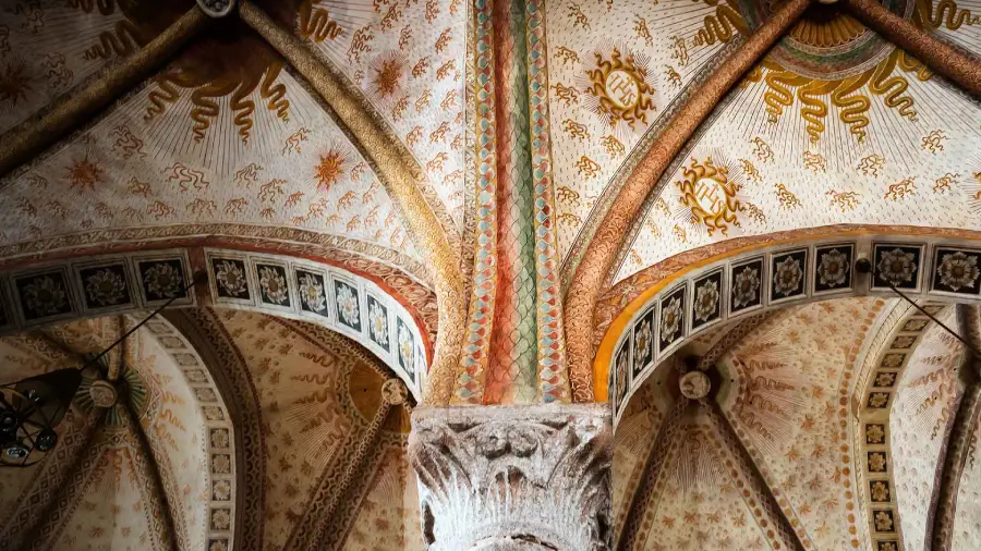 Santa Maria delle Grazie - interno.     Foto di Cenacolo Vinciano